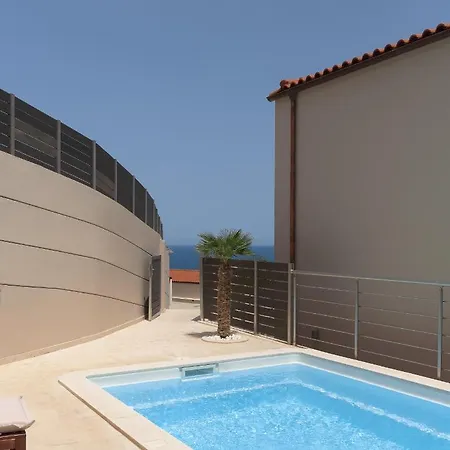 Manificus Villas, Designed For Togetherness, By Thinkvilla Palaiokastro (Crete)