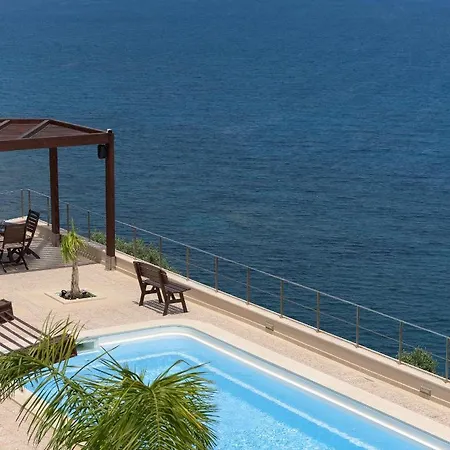 Manificus Villas, Designed For Togetherness, By Thinkvilla Villa
