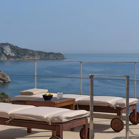 Manificus Villas, Designed For Togetherness, By Thinkvilla Palaiokastro (Crete)